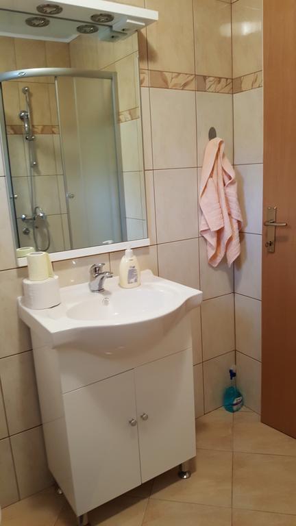 Apartment M&M Gornji Karin Εξωτερικό φωτογραφία