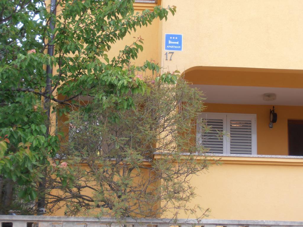 Apartment M&M Gornji Karin Εξωτερικό φωτογραφία